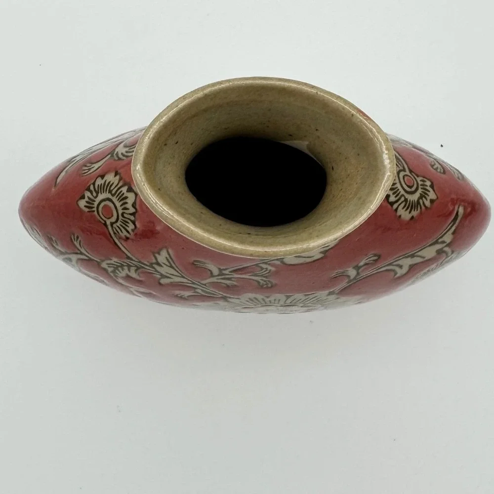 Vintage Chinoiserie Cizhou Style Red Ceramic Flat Pillow Vase Floral 5.5